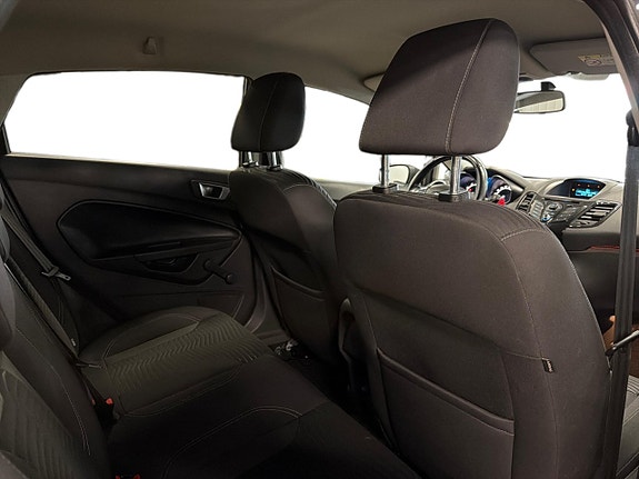 Ford Fiesta 10 of 14