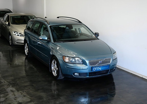 Volvo V50 5 of 16