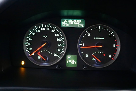 Volvo V50 10 of 16
