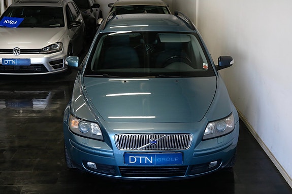 Volvo V50 6 of 16