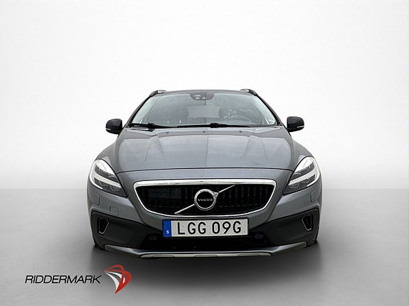 Volvo V40 Cross Country 2 of 27