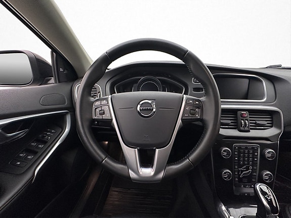 Volvo V40 Cross Country 15 of 27