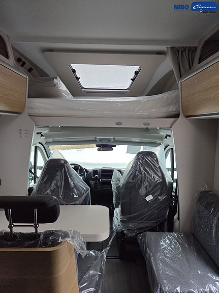 Adria Coral XL 660 SL - Fiat MultiJet3 140HP (103kW) HD 43H 2 of 14