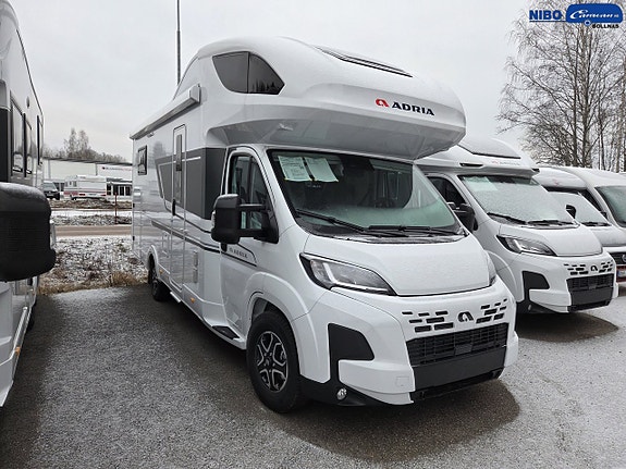 Adria Coral XL 660 SL - Fiat MultiJet3 140HP (103kW) HD 43H