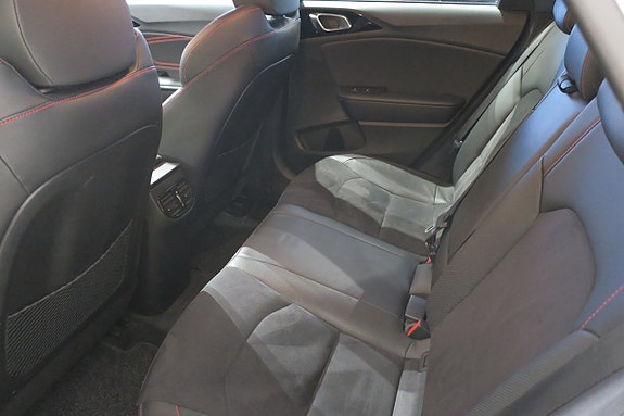 Kia ProCeed 7 of 18