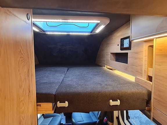 Globe-Traveller Voyager Z långbädd, dieselvärme, automat, 180 hk, all utrustning 25 of 26