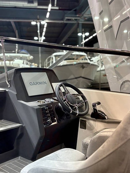 Ibiza 811 Touring 2026 ink. Yamaha F300 XSB2 NYHET! 8 of 12