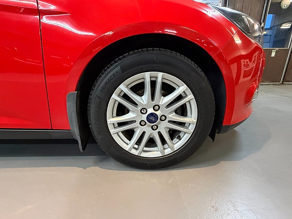 Ford Focus 15 of 15
