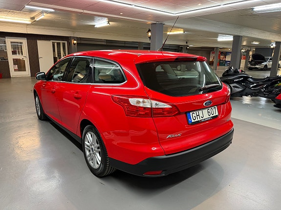 Ford Focus 4 of 15
