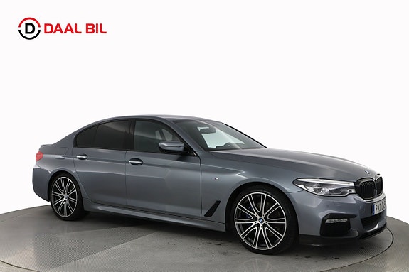 BMW 530d 4 of 5