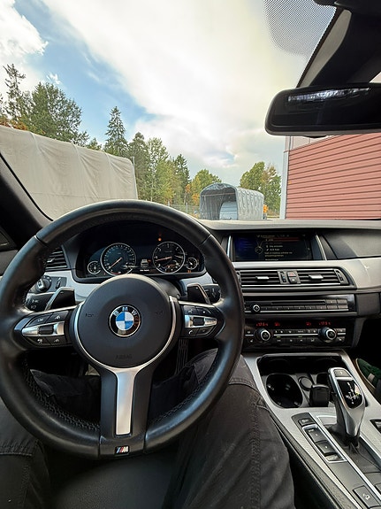 BMW 530xd 8 of 10