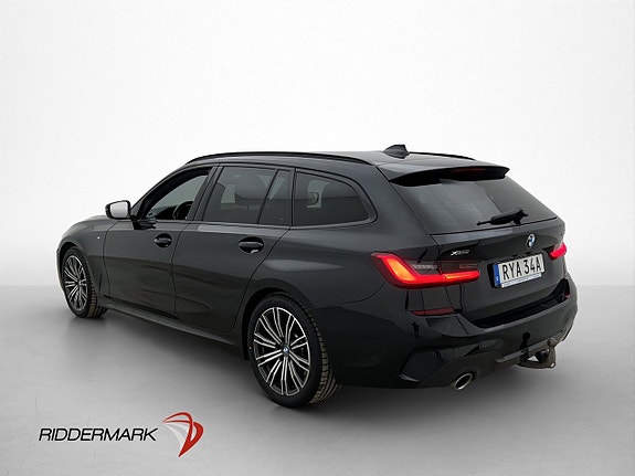 BMW 330i 5 of 5