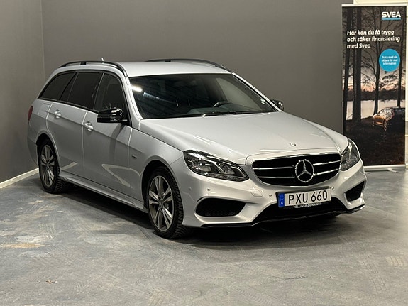 Mercedes-Benz E220 2 of 7