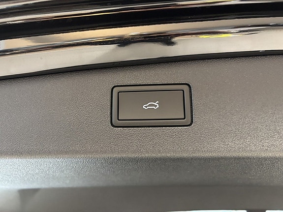 Volkswagen Tiguan 17 of 18
