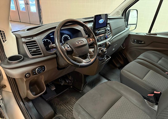 Ford Transit 13 of 20