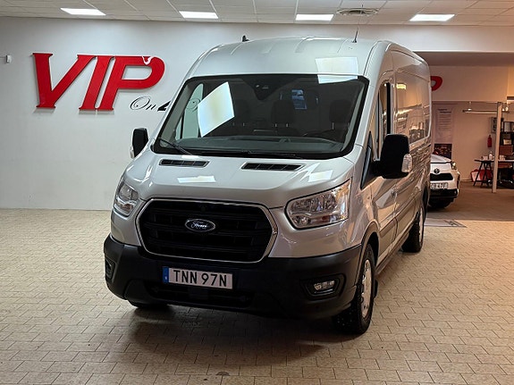 Ford Transit 2 of 5