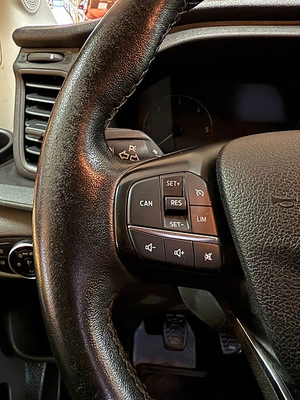 Ford Transit 18 of 20