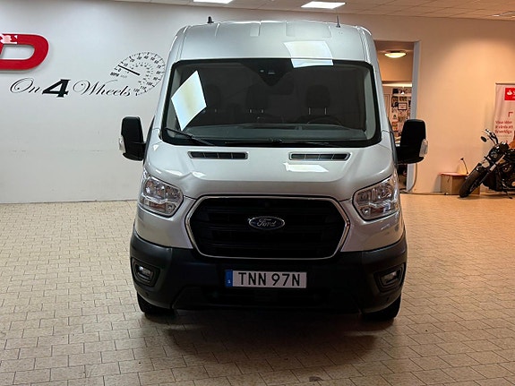 Ford Transit 9 of 20