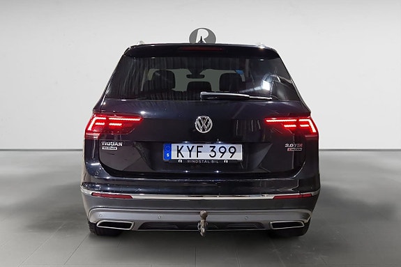 Volkswagen Tiguan Allspace 6 of 17
