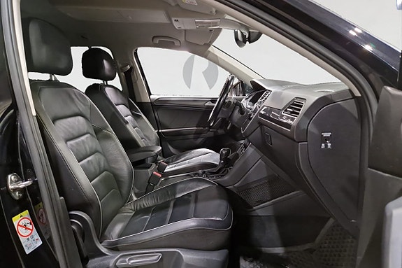Volkswagen Tiguan Allspace 15 of 17