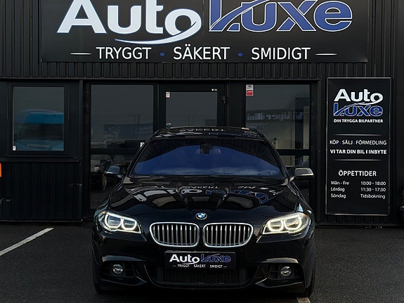 BMW 550i 3 of 5