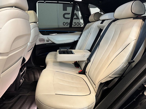 BMW X5 24 of 30