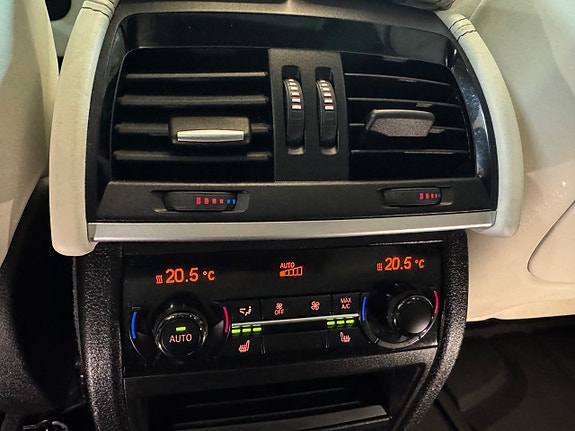 BMW X5 27 of 30