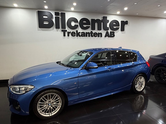 BMW 118i 4 of 5