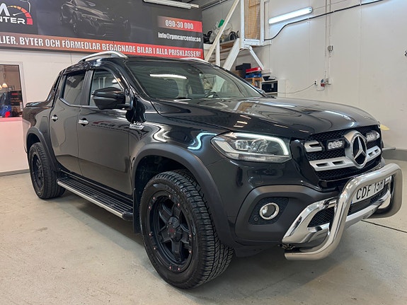 Mercedes-Benz X350 d 2 of 5