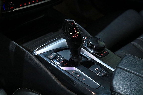 BMW 530e 22 of 30