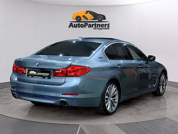BMW 530e 5 of 30