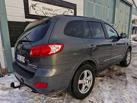 Hyundai Santa Fe 3 of 5