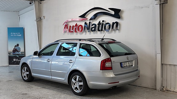 Skoda Octavia 3 of 5