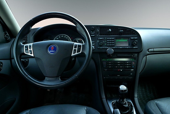 Saab 9-3 10 of 13