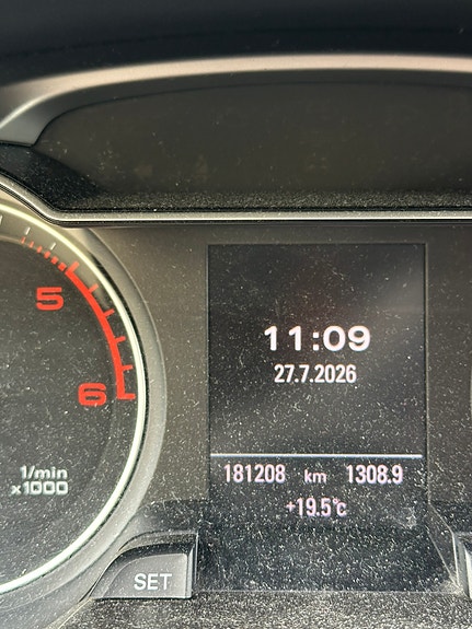 Audi A4 5 of 5