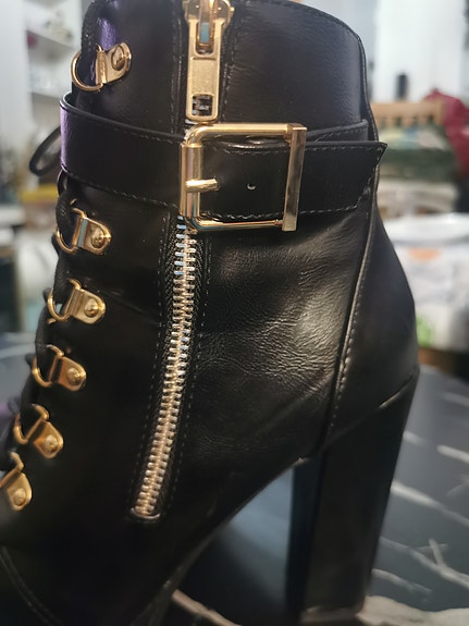 Product image 12 of 20