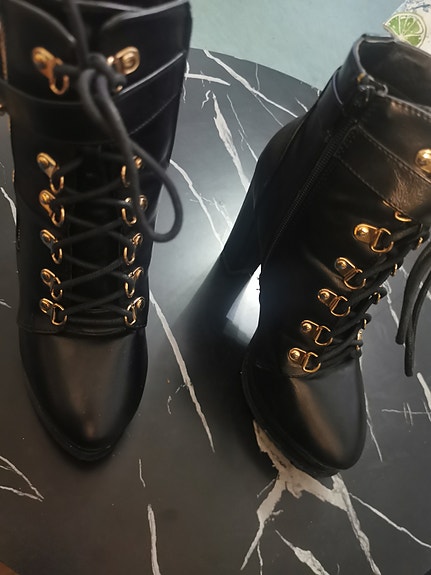 Product image 19 of 20