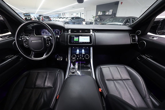 Land Rover Range Rover Sport 14 of 28