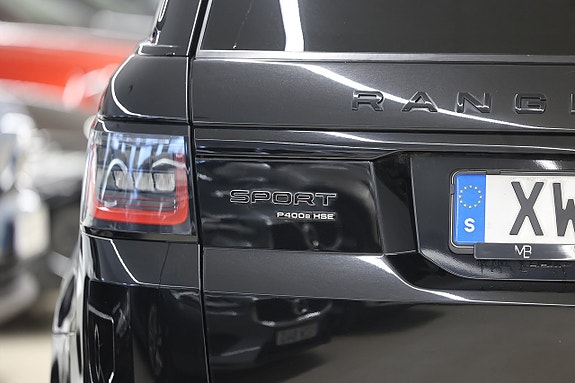 Land Rover Range Rover Sport 9 of 28
