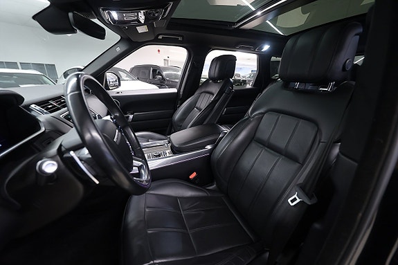Land Rover Range Rover Sport 17 of 28