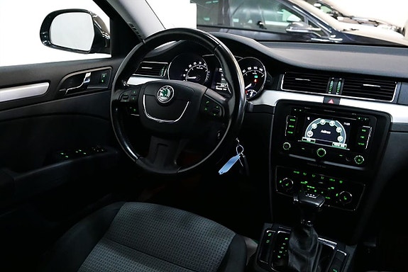 Skoda Superb 30 of 30