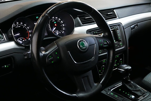 Skoda Superb 26 of 30