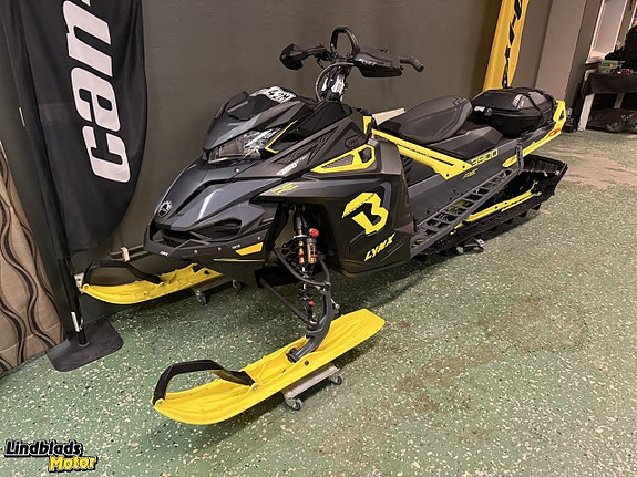 Lynx Boondocker 3900 RE 850 E-TEC -20 SHORTY