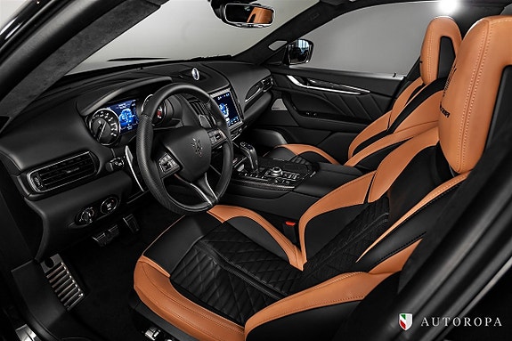 Maserati Levante 5 of 5