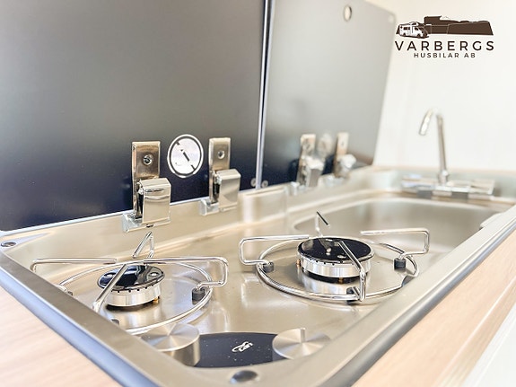 Karmann Davis 620 Trendstyle *AUTOMAT* Långbädd / Dieselvärmare / 636cm / Garanti / Gästsäng / 3850kr/mån. (3.95% ränta) 13 of 24