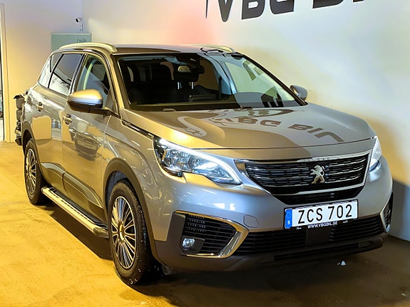Peugeot 5008 9 of 16