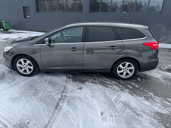 Ford Focus 8 of 18