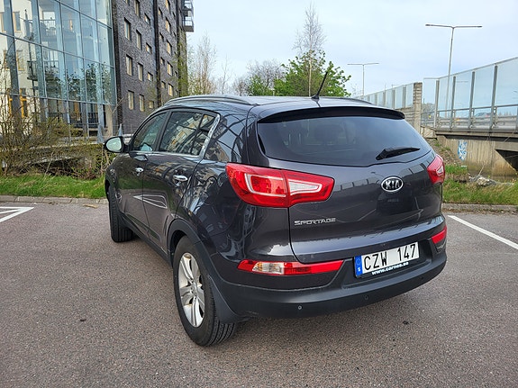 Kia Sportage 2 of 11