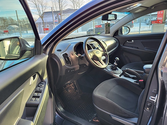 Kia Sportage 4 of 11
