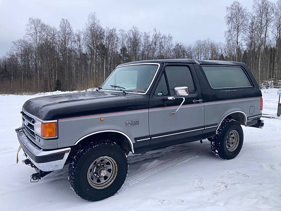 Ford Bronco 4wd Endast 7587 mil MOMSFRI